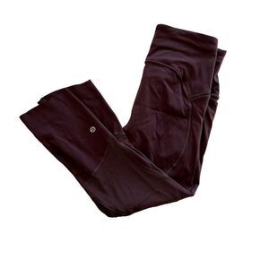 Lululemon Cropped Leggings Sz 6 Burgundy Mesh EUC Gym Workout Hiking Compression